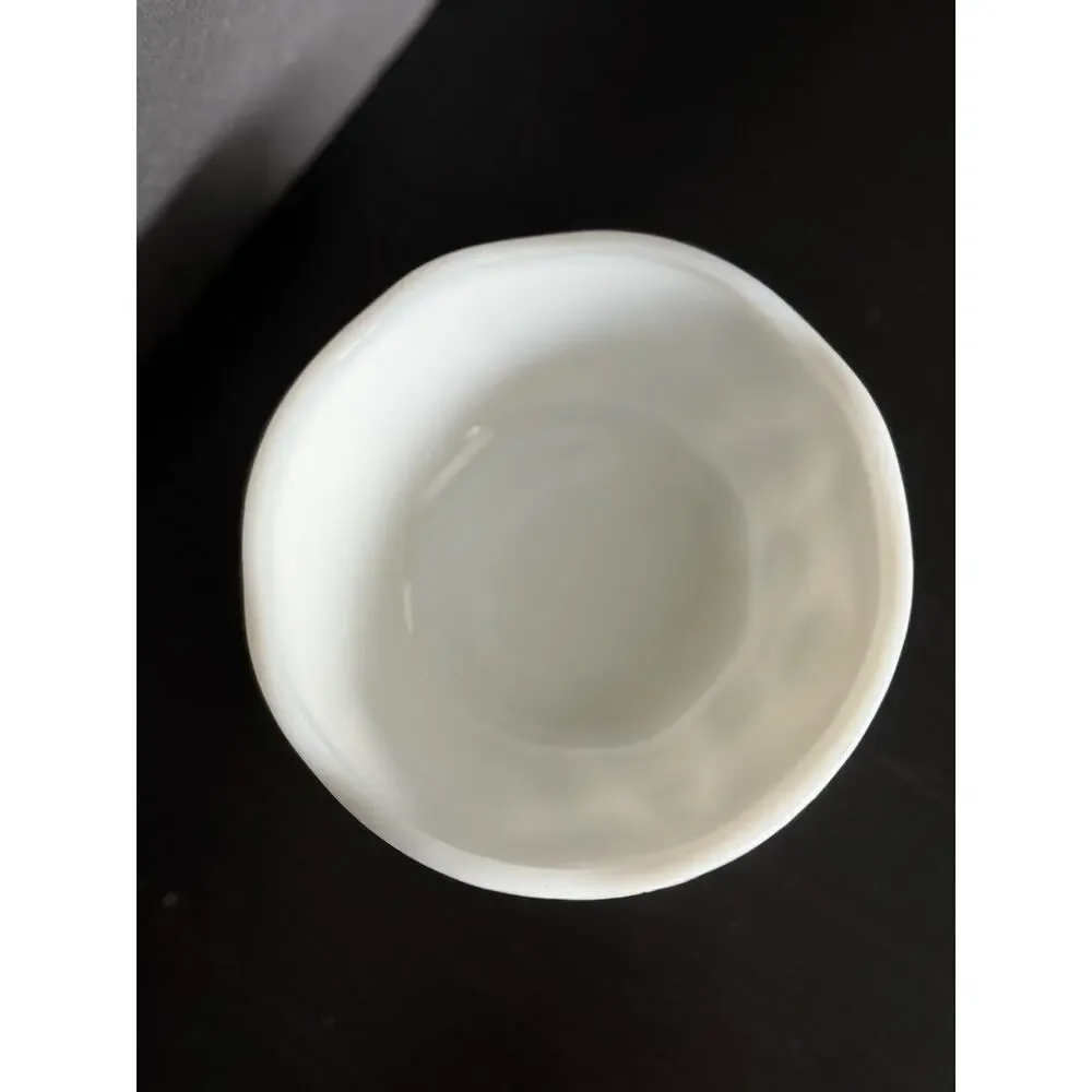 Vintage McKee Kemple Press Cut Milk Glass Fentec Berry Dessert Bowl 4.5”